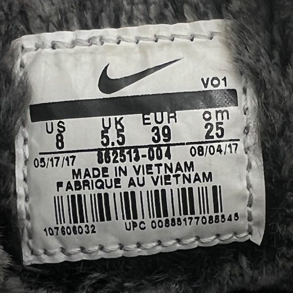 Nike Sportswear women's Golanka boots black with faux fur lining  size 8 - Picture 13 of 13